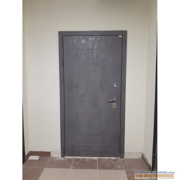 Стальная дверь Ратибор Тетрис 3К с зеркалом (Бетон светлый)